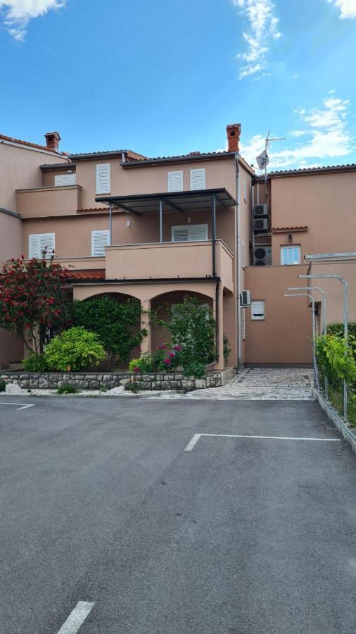 ראב Apartments Ivanovski מראה חיצוני תמונה