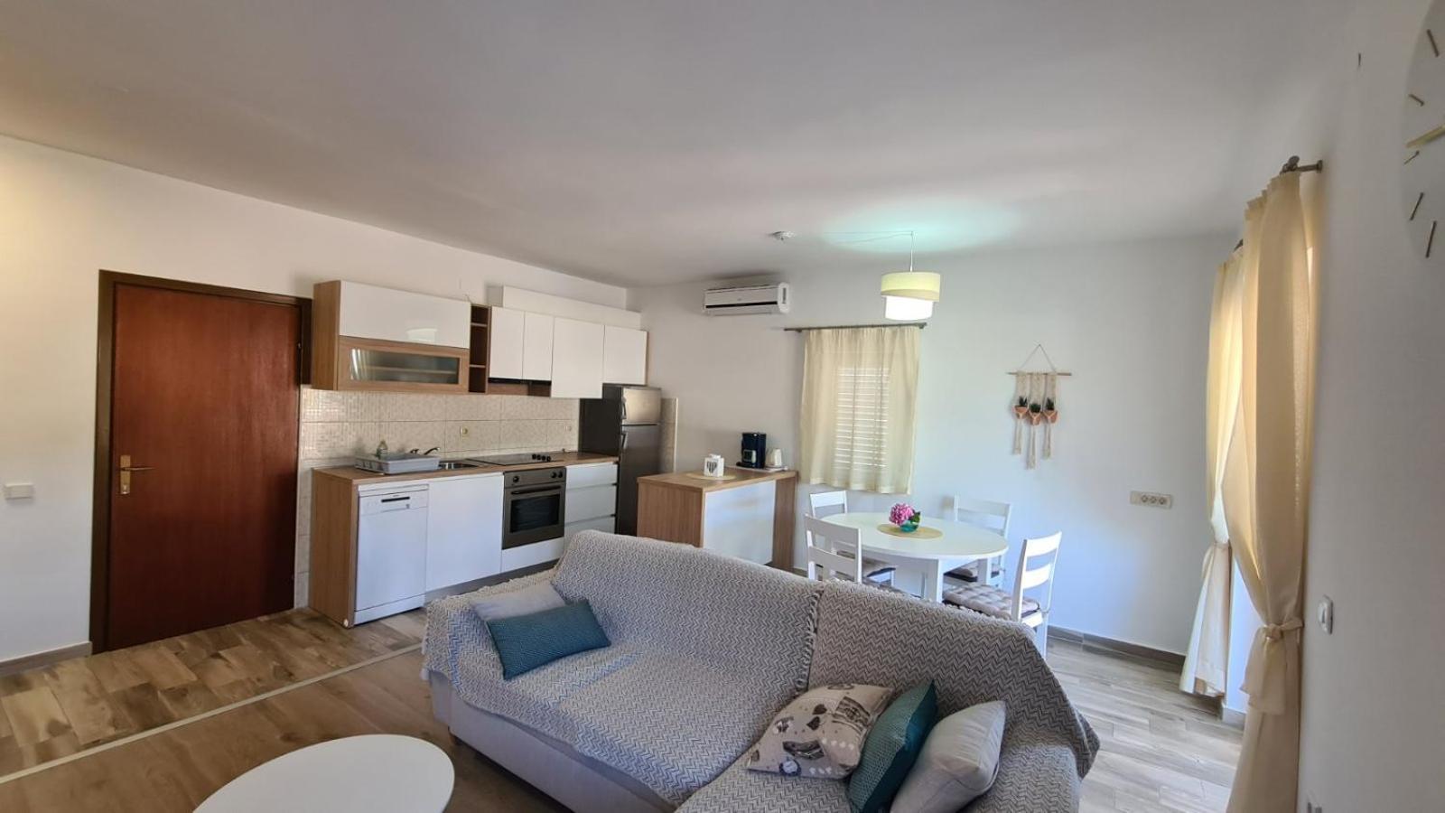 ראב Apartments Ivanovski מראה חיצוני תמונה